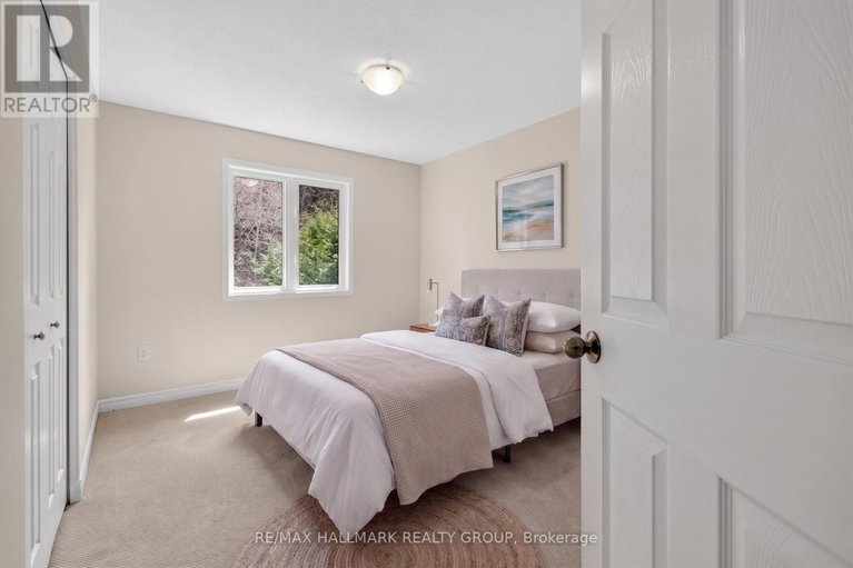 29666463/131-beaumont-avenue/town-of-rockland/clarence-rockland/ontario/K4K1R7_29