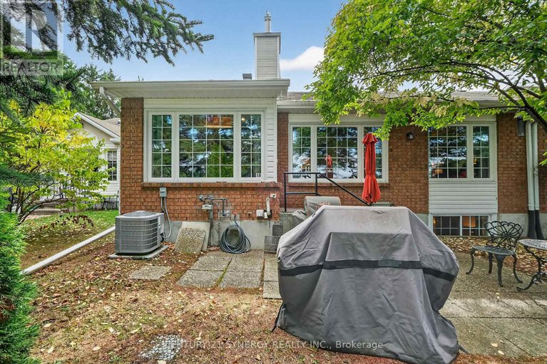 28935783/47-18-oyster-bay-court/stittsville-central/ottawa/ontario/K2S1H3_49