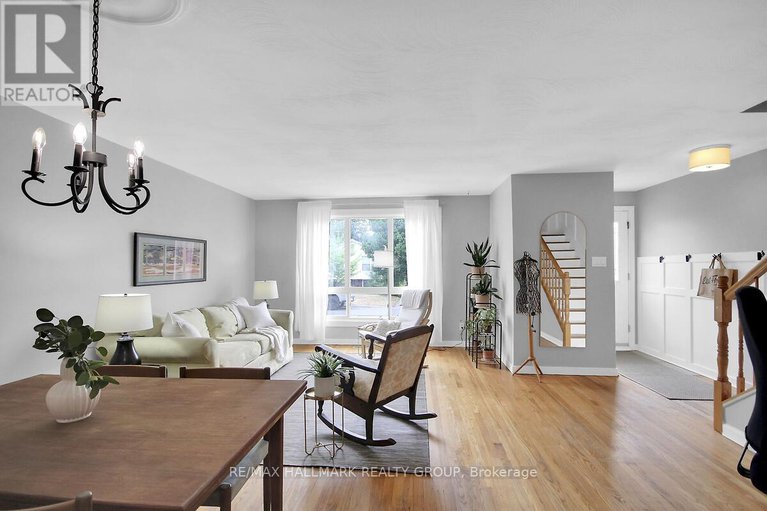 28792256/904-pinewood-crescent/queensway-terrace-north/ottawa/ontario/K2B5Y4_18