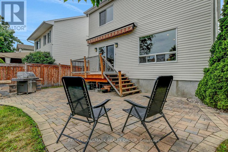 28882866/1166-ambercrest-street/carson-grove/ottawa/ontario/K1J1B2_46