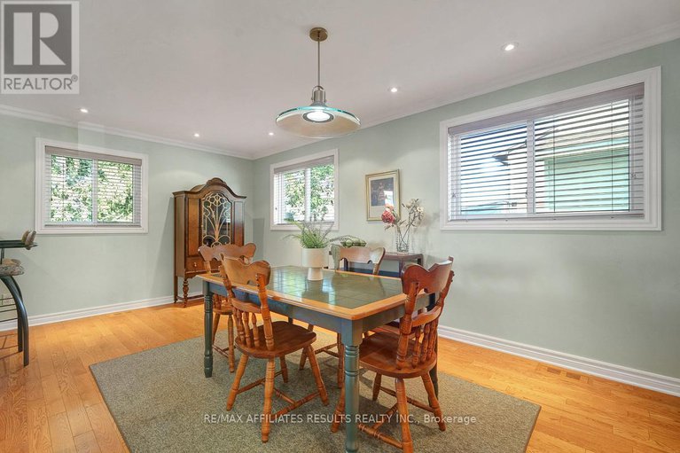 29048686/68-pheasant-run-drive/pheasant-run/ottawa/ontario/K2J2R4_13