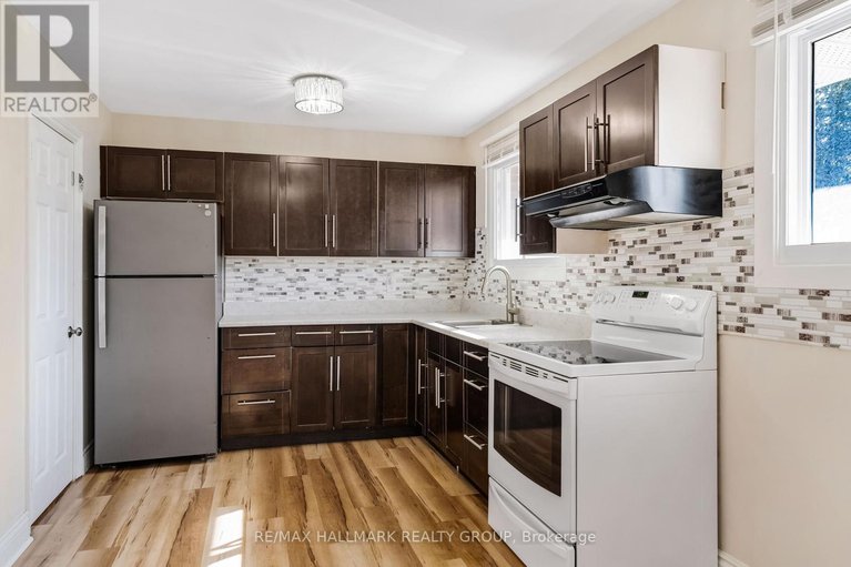 28959856/591-eastvale-drive/beacon-hill-north/ottawa/ontario/K1J6Z4_11