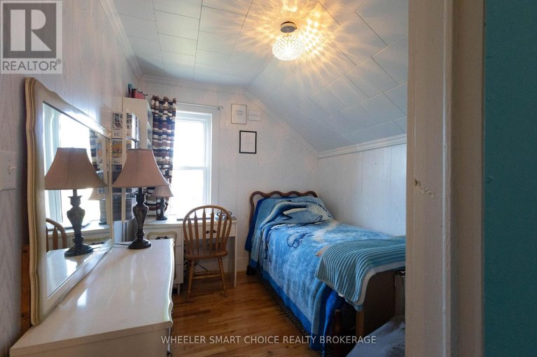 29412302/40-st-laurent-avenue/long-sault/south-stormont/ontario/K0C1P0_16