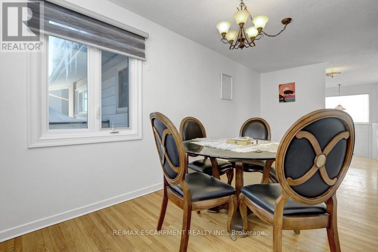 29414912/31-bellfield-street/bayshore/ottawa/ontario/K2B6K7_12