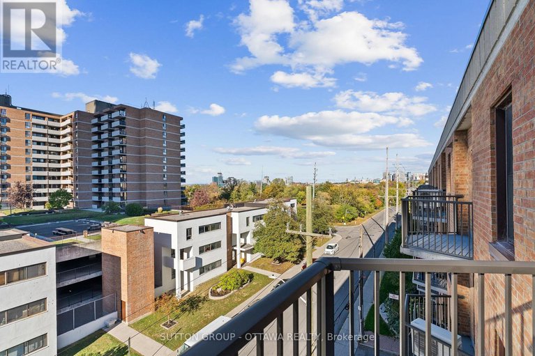 28974032/507-50-burnside-avenue/mechanicsville/ottawa/ontario/K1Y2M2_17