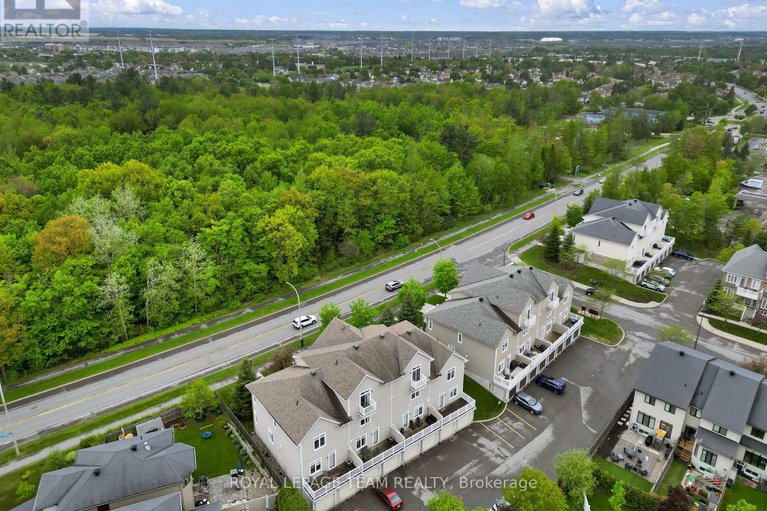 28548411/b-96-stonehaven-drive/bridlewood/ottawa/ontario/K2M0C4_28
