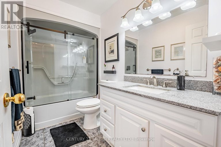 29038692/14215-county-rd-2-highway/south-stormont-osnabruck-twp/south-stormont/ontario/K0C1M0_30