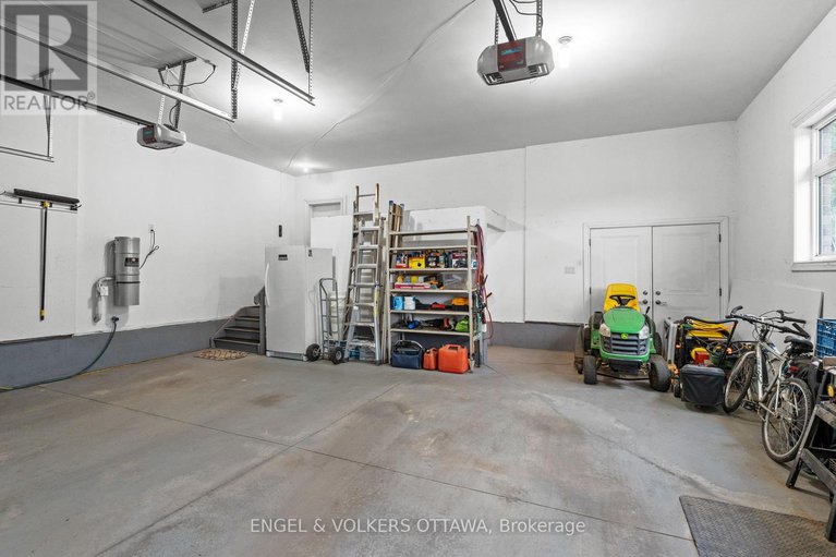 28819198/7510-village-centre-place/osgoode-twp-north-of-reg-rd-6/ottawa/ontario/K4P0C8_42