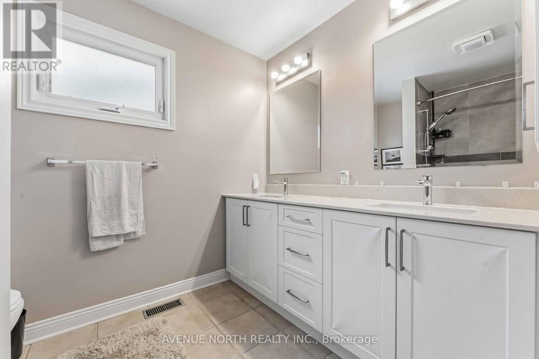 29235552/1017-arrowhead-place/convent-glen/ottawa/ontario/K1C2S5_20