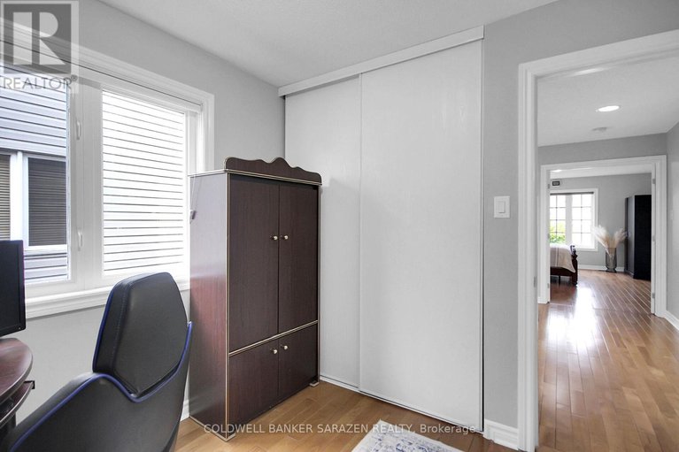 28535640/186-eye-bright-crescent/riverside-southgloucester-glen/ottawa/ontario/K1V2K6_28