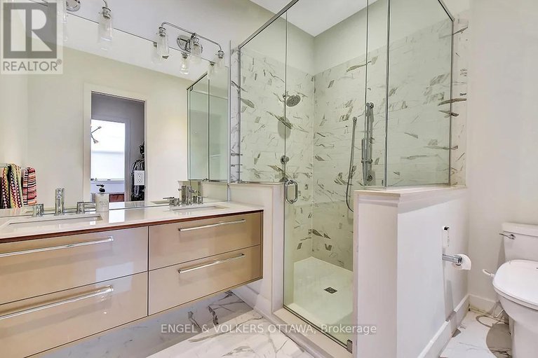 29345321/202-12-stirling-avenue/hintonburg/ottawa/ontario/K1Y1P8_26