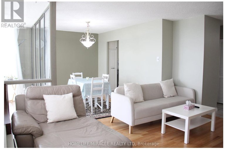 28451294/1409-2760-carousel-crescent/emerald-woodssawmill-creek/ottawa/ontario/K1T2N4_21