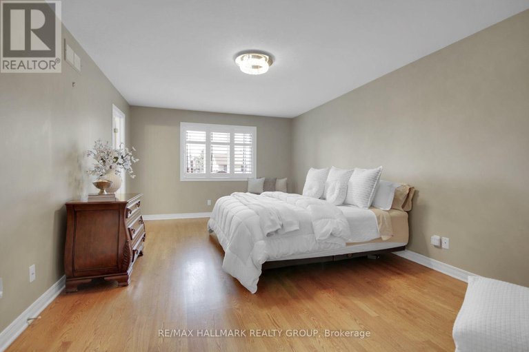 28623040/1498-kingsdale-avenue/blossom-parkkemp-parkfindlay-creek/ottawa/ontario/K1T1H2_24