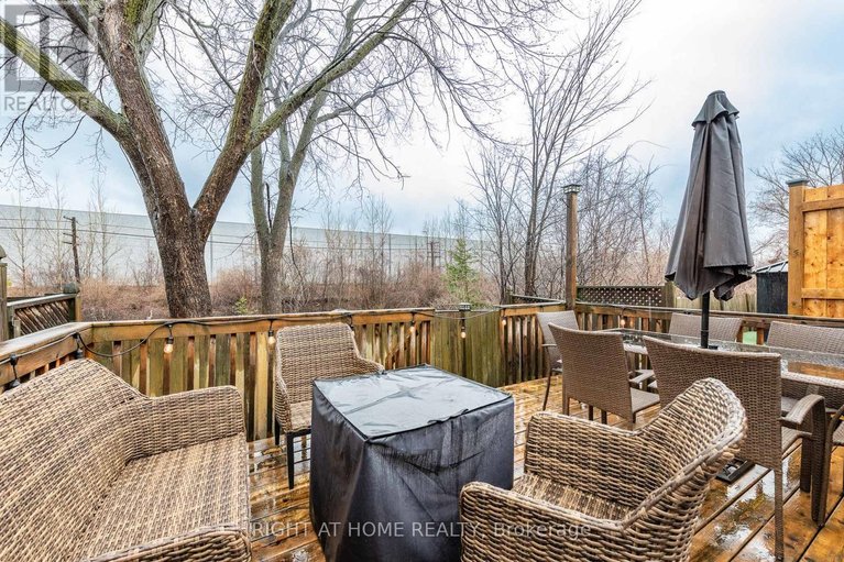 29615079/2034-p-avenue/eastway-gardensindustrial-park/ottawa/ontario/K1G6G7_32