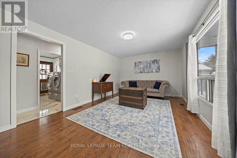 29101307/9161-county-rd-6-north/augusta-twp/augusta/ontario/K0G1R0_5