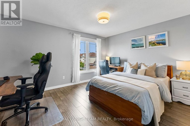 28977056/368-crownridge-drive/emerald-meadowstrailwest/ottawa/ontario/K2M3A4_27