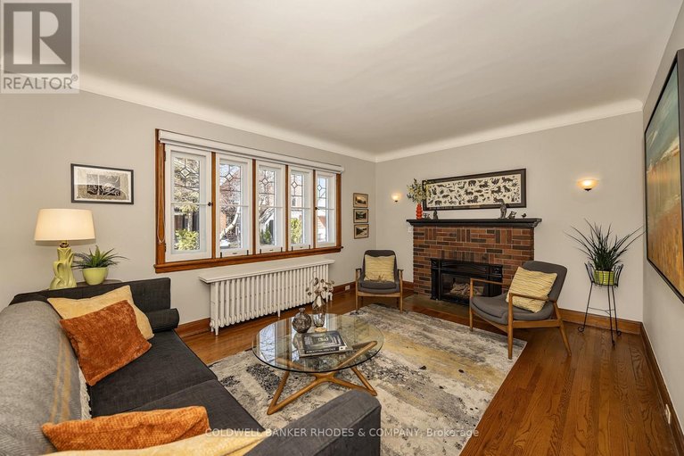 29667356/592-besserer-street/sandy-hill/ottawa/ontario/K1N6C9_4