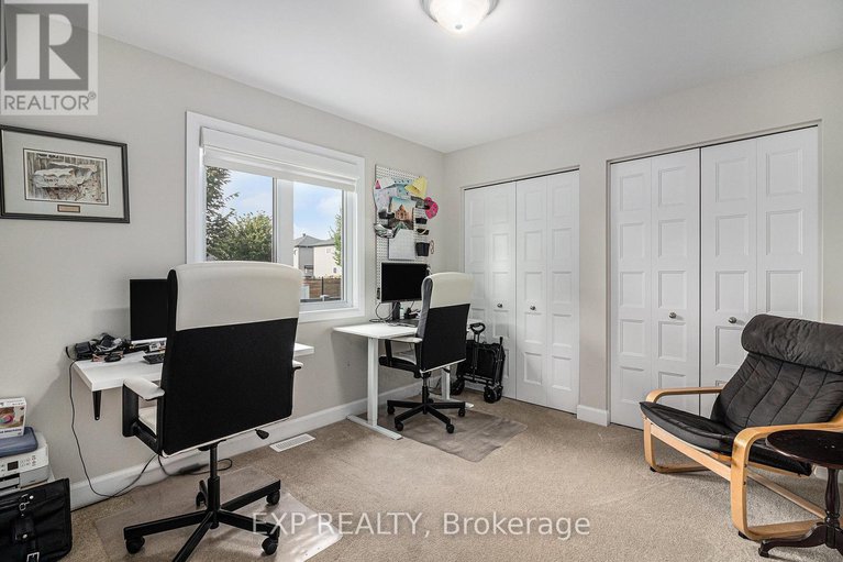 28752697/701-azure-street/russell-twp/russell/ontario/K4R0E5_18