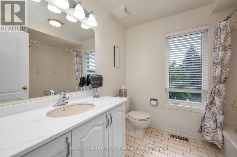 28654020/1866-robinwood-place/chapel-hill/ottawa/ontario/K1C6L7_35