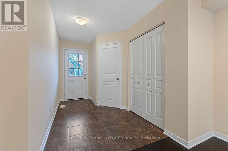 28367526/203-kingswell-street/leitrim/ottawa/ontario/K1T0L1_2
