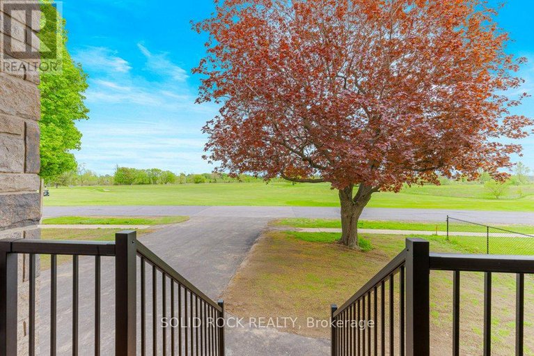 28351753/30-lakeview-drive/iroquois/south-dundas/ontario/K0E1K0_2