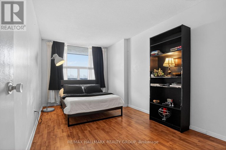 29375412/109-1380-prince-of-wales-drive/carleton-square/ottawa/ontario/K2C3N5_13