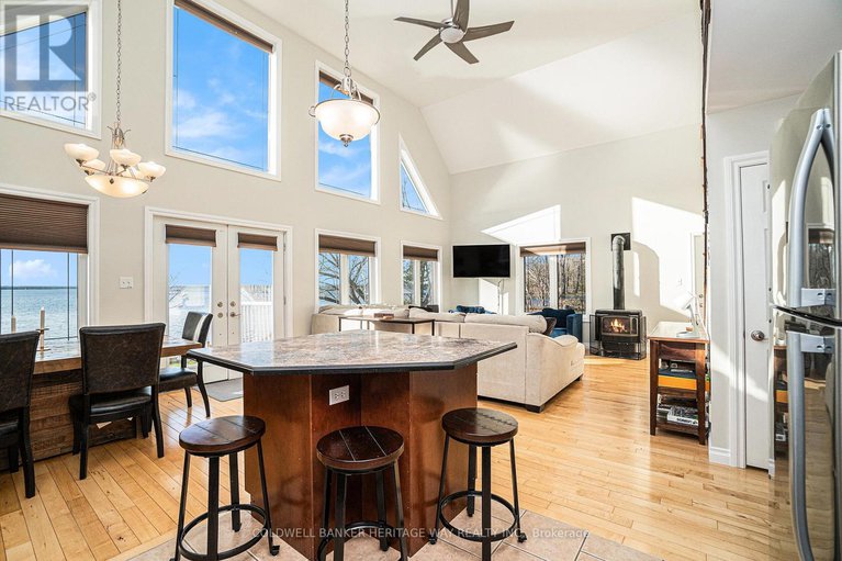 28226920/510-hillview-a-road/drummond-n-elmsley-drummond-twp/drummondnorth-elmsley/ontario/K7H3C8_14