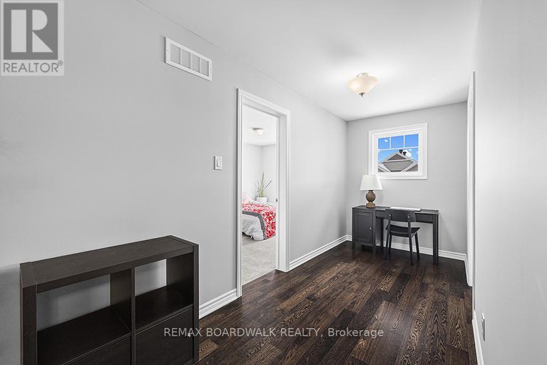 29414212/353-sweetclover-way/avalon-west/ottawa/ontario/K4A1E6_28