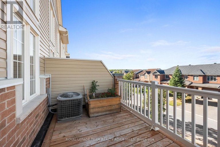 28901448/24-103-eye-bright-crescent/riverside-southgloucester-glen/ottawa/ontario/K1V2K6_32