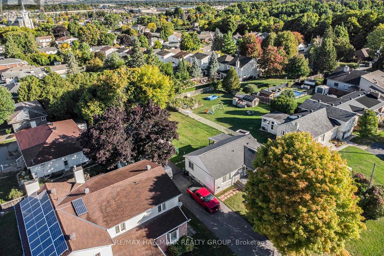 28873783/6719-barsona-place/orleanssunridge/ottawa/ontario/K1C1J2_7