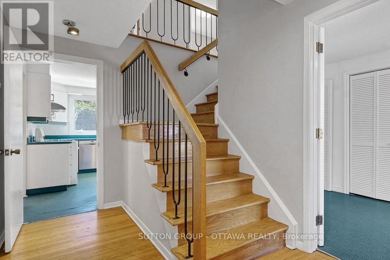 29636036/38-beaver-ridge/city-viewskylinefisher-heightsparkwood-hills/ottawa/ontario/K2E6C7_8