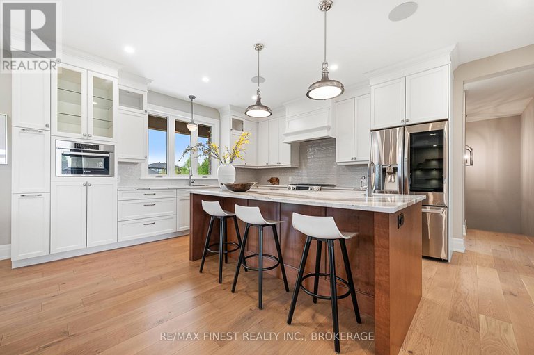 28393818/717-mcmanus-avenue/manotick-village-manotick-estates/ottawa/ontario/K4M0B2_11