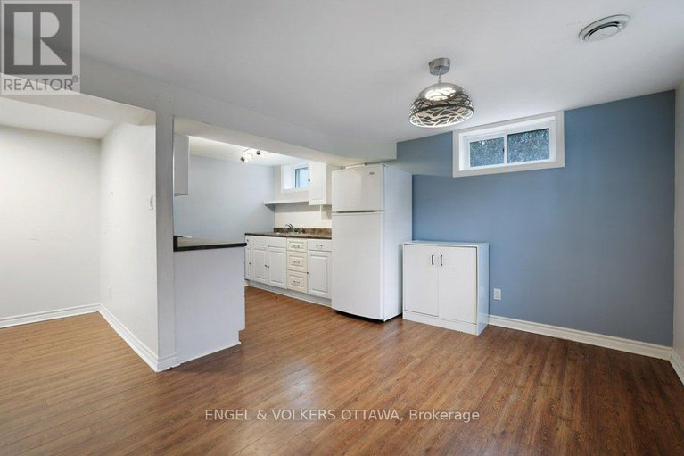 28561500/919-bermuda-avenue/carson-meadows/ottawa/ontario/K1K0V8_31