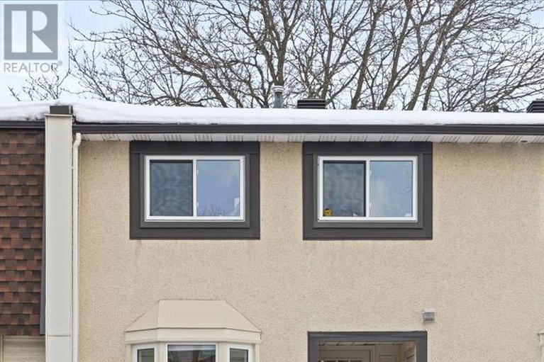 29383476/1196-priory-lane/convent-glen-north/ottawa/ontario/K1C1Z9_1