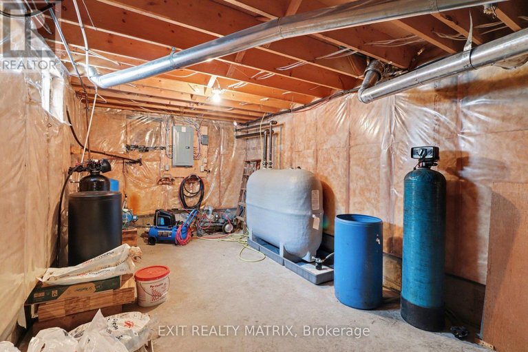 29553238/8329-rodney-farm-drive/osgoode-twp-north-of-reg-rd-6/ottawa/ontario/K0A2P0_37