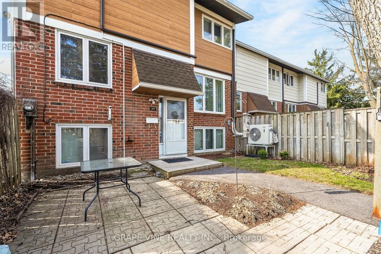 29662383/36-177-salter-crescent/beaverbrook/ottawa/ontario/K2K1Y9_4