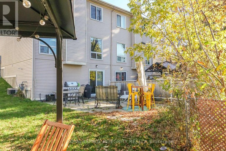 29052412/1080-des-ormes-place/convent-glen-north/ottawa/ontario/K1C5L7_31