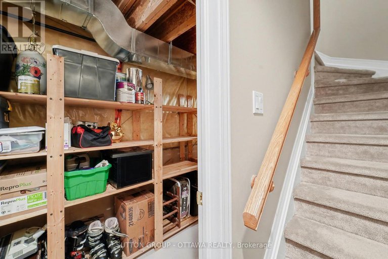 29154127/235-west-village-private/westboro-south/ottawa/ontario/K1Z1E2_33