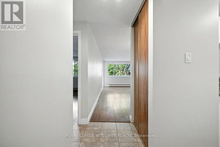 28812439/201-6470-bilberry-drive/orleans-wood/ottawa/ontario/K1C4P1_9