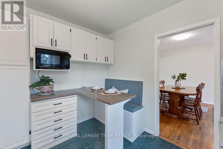 29581119/123-abbeyhill-drive/glencairnhazeldean/ottawa/ontario/K2L1H4_11