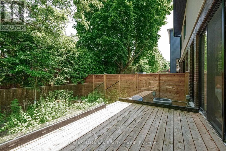 28469125/185-carleton-avenue/ottawa-westtunneys-pasture/ottawa/ontario/K1Y0J5_39