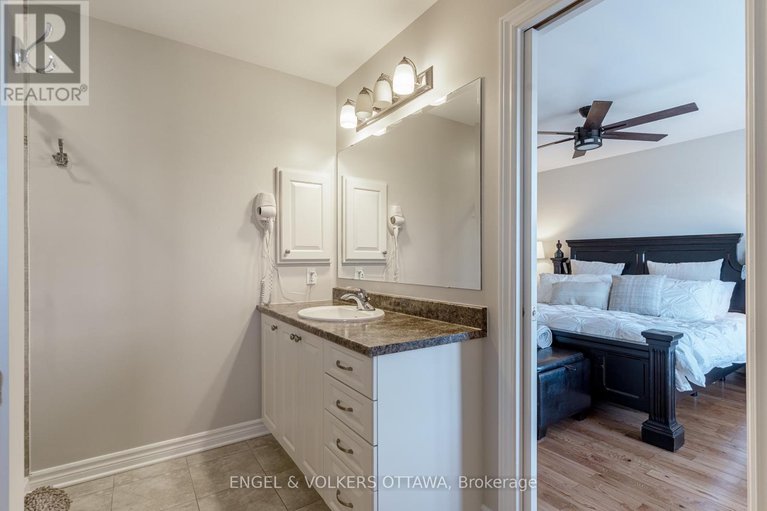 28139063/105-vallier-way-n/avalon-east/ottawa/ontario/K4A0R3_26
