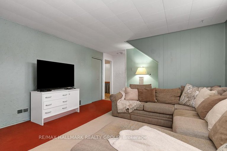 29514982/2185-bickerton-avenue/beacon-hill-north/ottawa/ontario/K1J6Y2_36