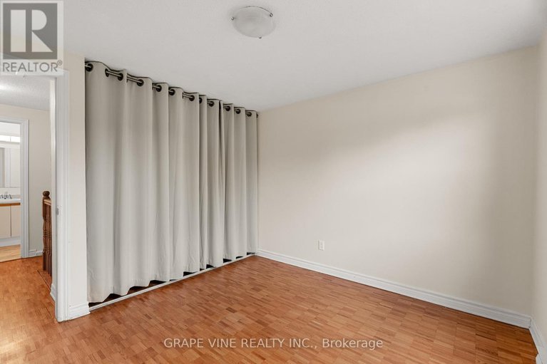 28621657/72-1250-mcwatters-road/queensway-terrace-southridgeview/ottawa/ontario/K2C3P5_11
