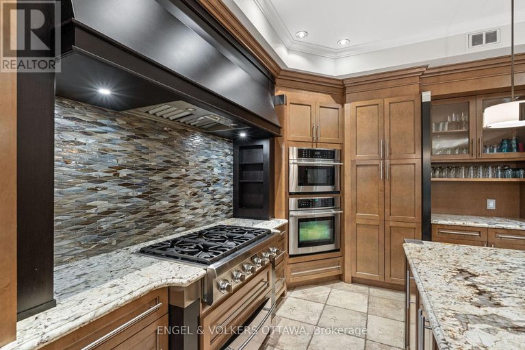28466123/5800-queenscourt-crescent/manotick-east-to-manotick-station/ottawa/ontario/K4M1K3_14