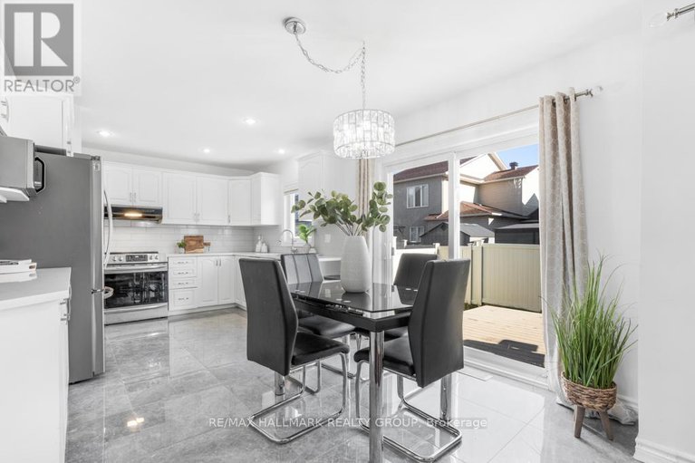 28457626/347-mirabeau-terrace/avalon-east/ottawa/ontario/K4A0R4_17