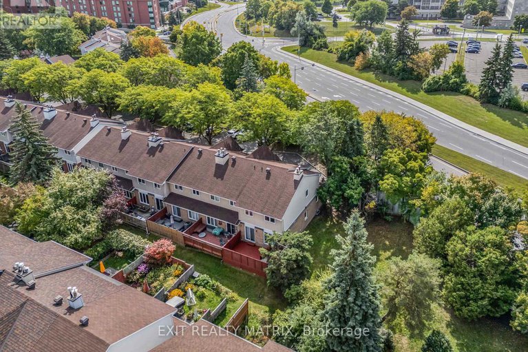 29195800/26-42-oakhaven-private/overbrookcastle-heights/ottawa/ontario/K1K4K1_31