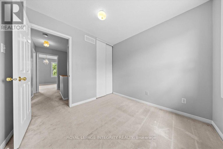 28639297/209-arcola-private/overbrookcastle-heights/ottawa/ontario/K1K4X1_26