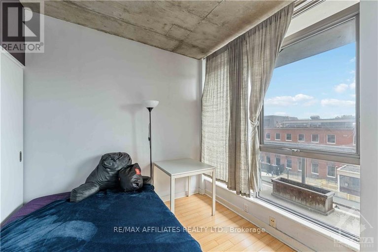 27324371/505-383-cumberland-street/lower-townbyward-market/ottawa/ontario/K1N1J7_16