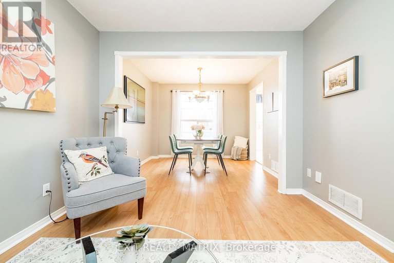 29134318/125-whalings-circle-n/stittsville-central/ottawa/ontario/K2S1S4_12